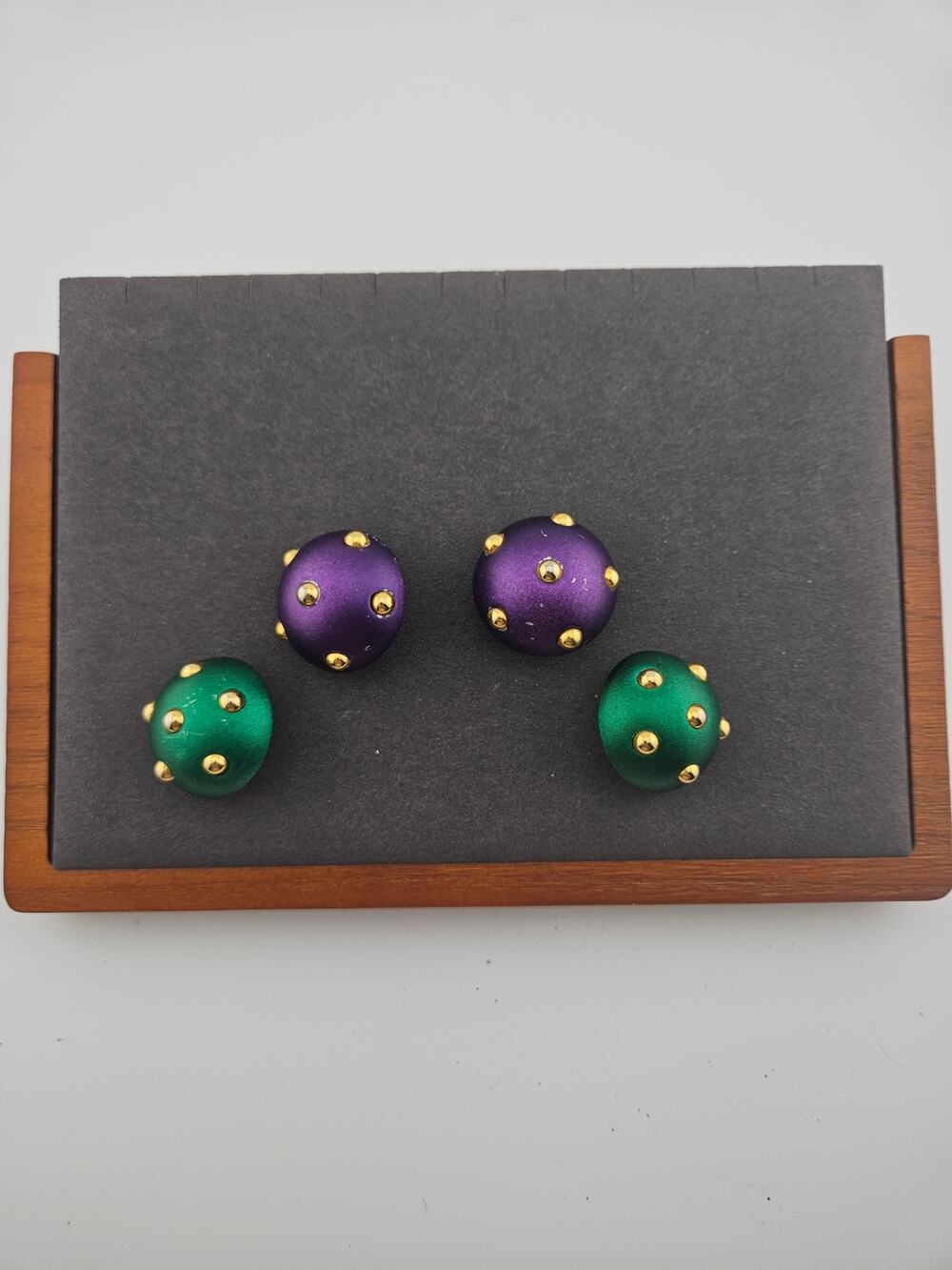 Vintage Set Of 2 Clip On Earrings Round Polka Dot Retro Purple Green Mardi Grad